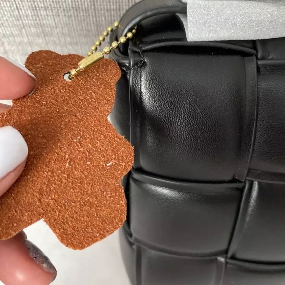 NWT Black Padded Cassette Bag Luxury looking purse - Picture 2 of 7